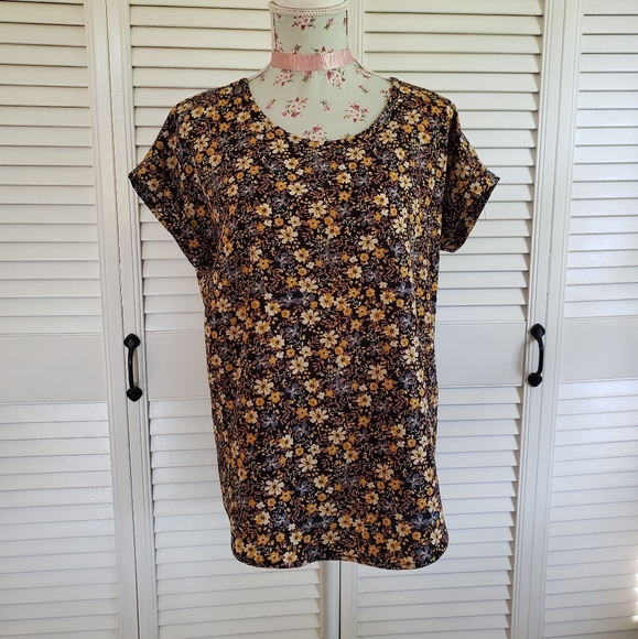 Pleione Tops - Floral Blouse